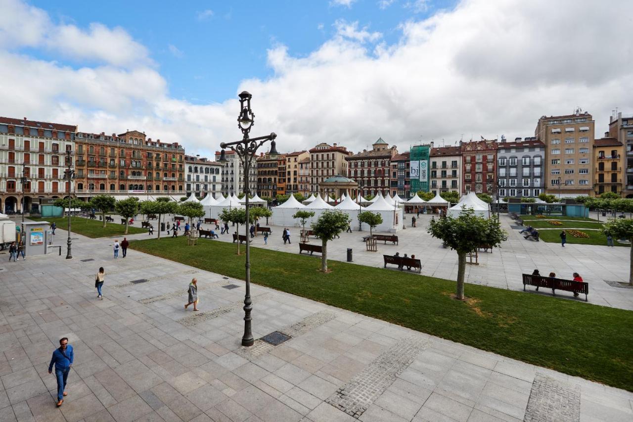 Tuapartamento Boutique - Plaza Del Castillo 29 Pamplona Exterior foto